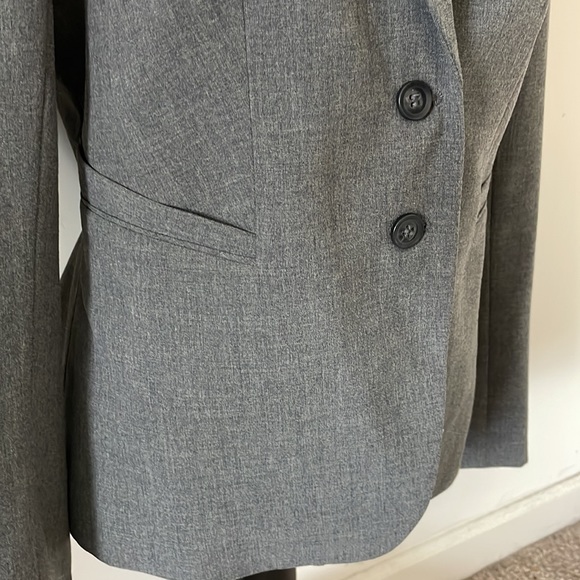 The Limited Collection Blazer / Suit Jacket - Picture 2 of 7